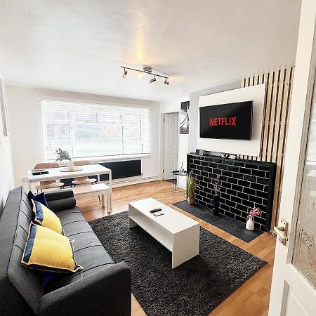 Cosy Croydon Apt Sleeps 5 Exterior foto