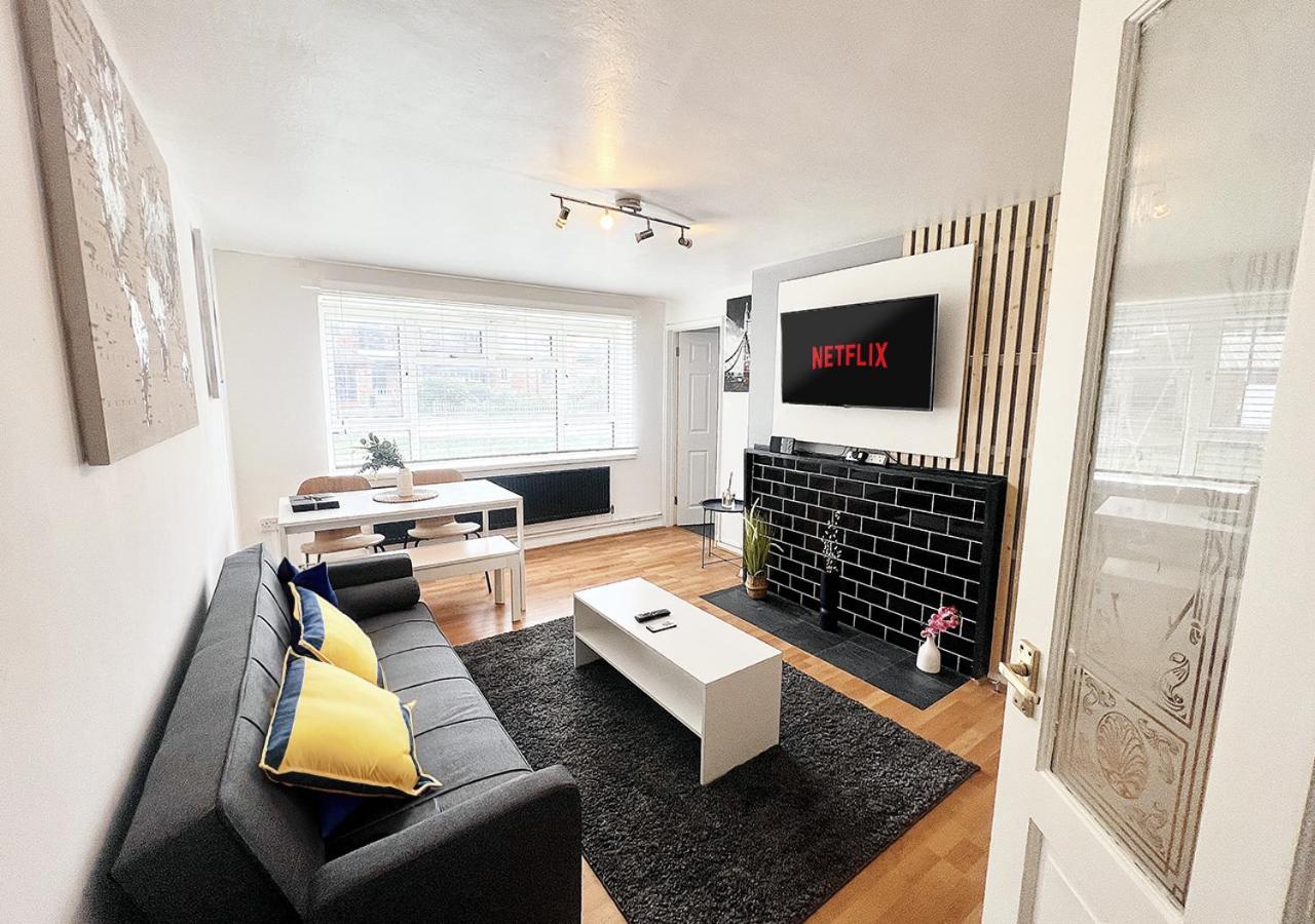 Cosy Croydon Apt Sleeps 5 Exterior foto